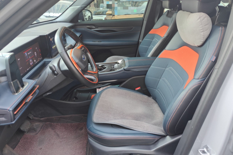 福特 2023款 锐界L 2.0T EcoBoost E混动两驱七座风尚型局部细节19