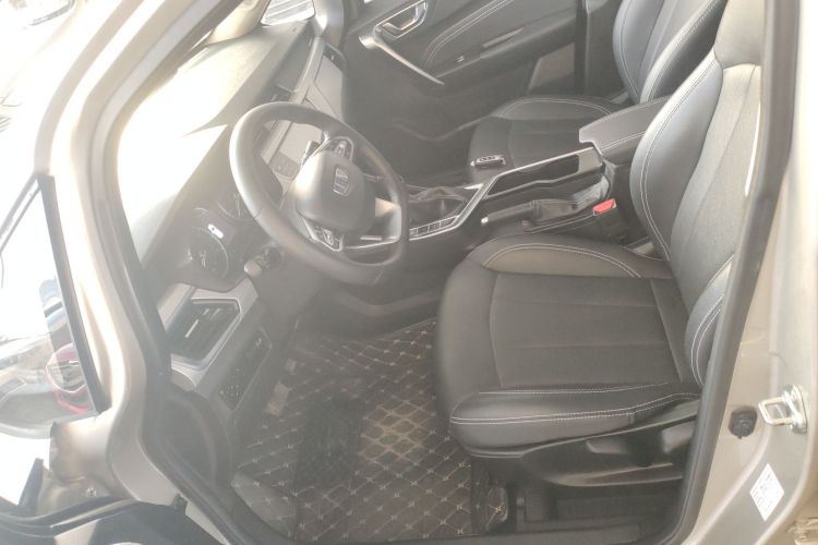 吉利汽车 远景X3 2020款 1.5L CVT尊贵型中控内饰19