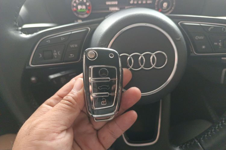 奥迪Q2L 2018款 35 TFSI 时尚动感型 国V中控内饰11