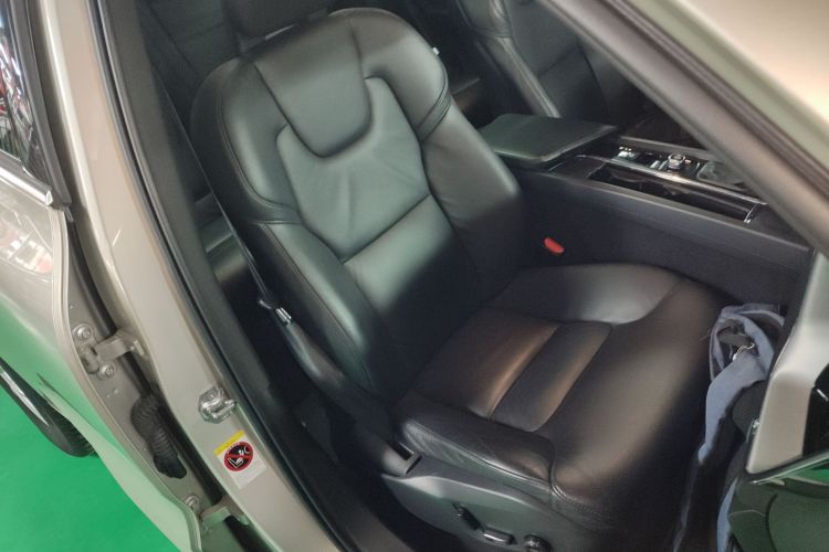 沃尔沃XC60 2018款 T5 四驱智逸版局部细节41