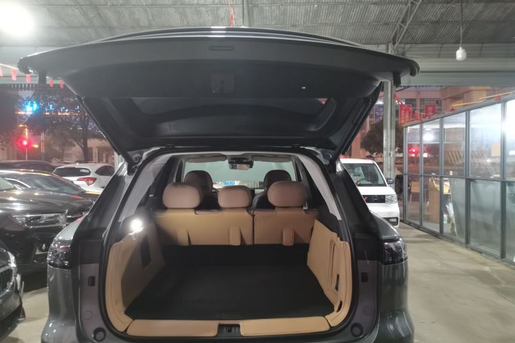 奇瑞 瑞虎8 L 2024款 2.0T 两驱尊贵版 5座局部细节23