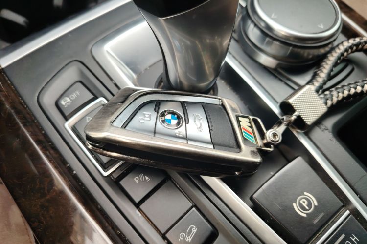 宝马X5(进口) 2018款 xDrive28i中控内饰11