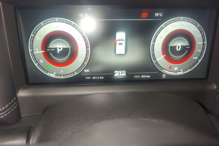 212 T01 2024款 2.0T 机械师中控内饰15