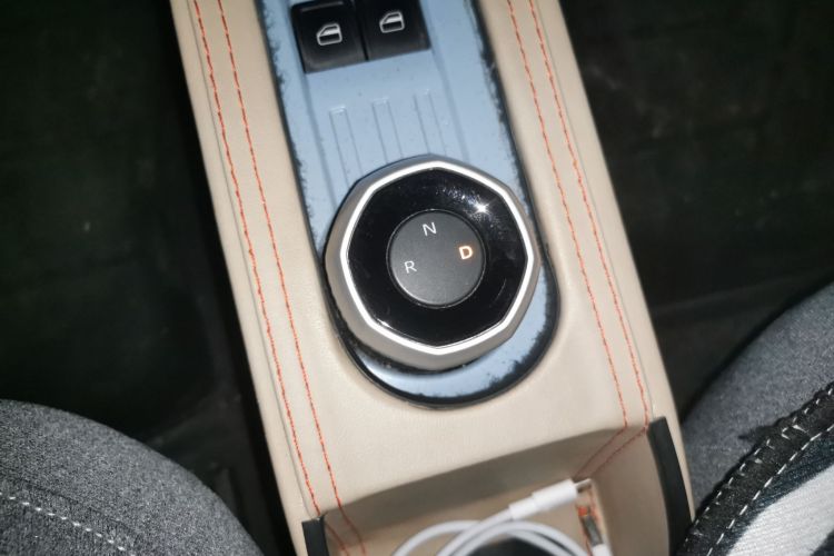 吉利银河 2023款 熊猫mini 200km 耐力熊局部细节18