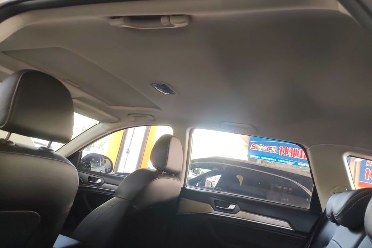 哈弗H6 2021款 运动版 1.5T 自动精英智联型 U型格栅中控内饰22