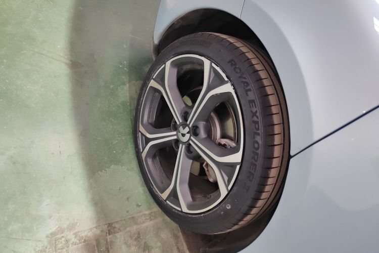 蔚来ET5 2024款 75kWh车身外观6008