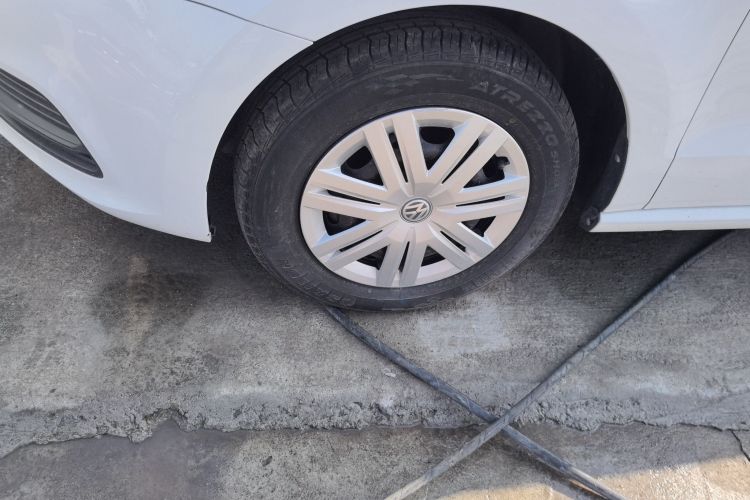 大众 Polo 2014款 1.4L 手动风尚版车身外观6007