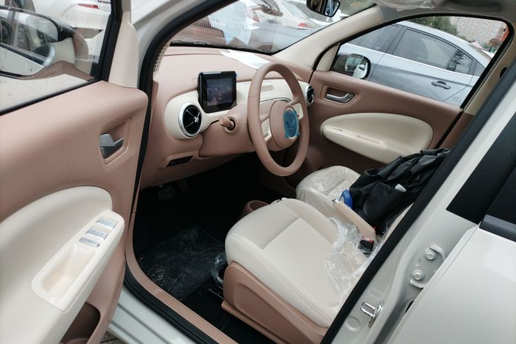 五菱汽车 宏光MINIEV 2025款 四门版 进阶款中控内饰20