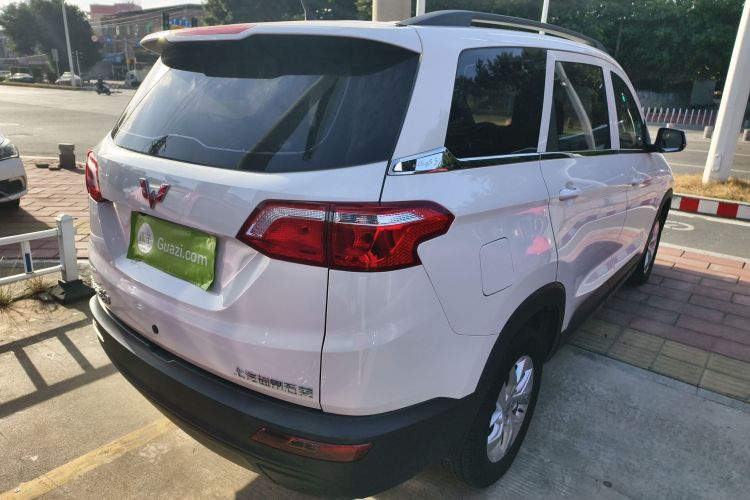 五菱汽车 五菱宏光S3 2019款 1.5L 手动标准型 国VI车身外观7