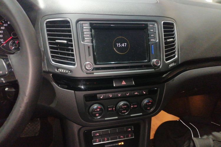 大众 夏朗 2016款 380TSI 尊享型 7座中控内饰16