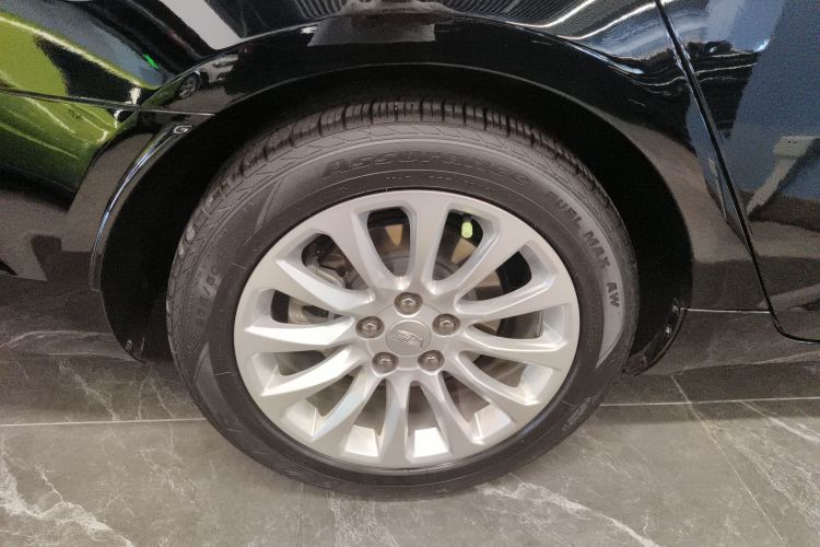 凯迪拉克XTS 2018款 28T 技术型车身外观6008