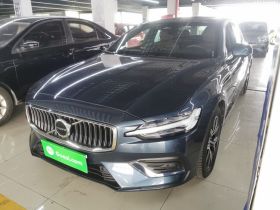 沃尔沃S60 2024款 B4 智逸豪华版