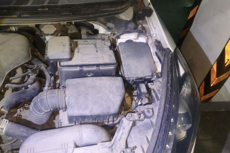 起亚K3 2015款 1.6L 自动GLS局部细节9007