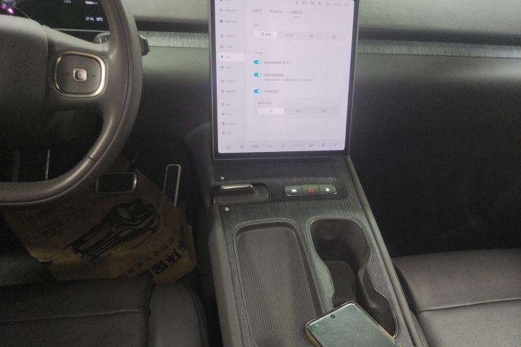 蔚来ET7 2022款 100kWh中控内饰18