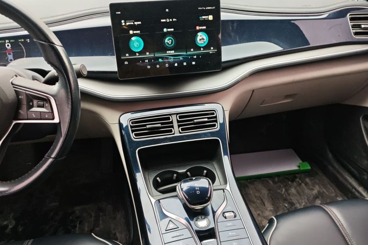 比亚迪 秦PLUS 2021款 DM-i 120KM 尊贵型局部细节16