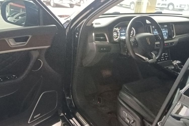 红旗HS7 2021款 2.0T DCT两驱智联旗享版中控内饰7003