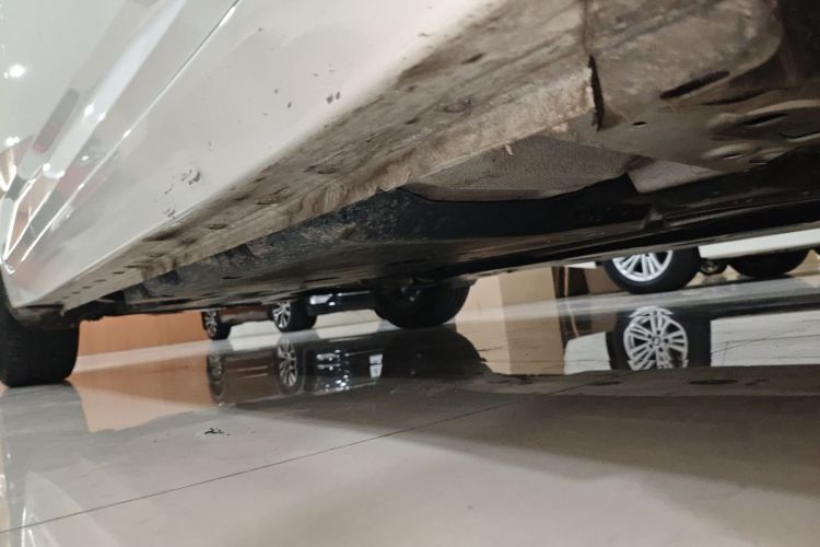 日产 轩逸 2023款 1.6L CVT悦享版局部细节9001