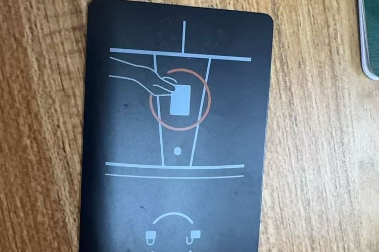 特斯拉 Model 3 2020款 改款 长续航后轮驱动版中控内饰7001