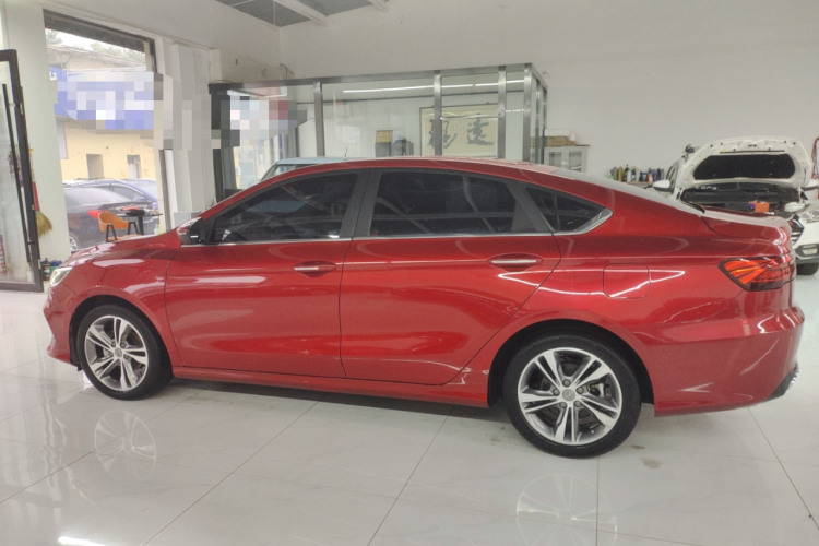 吉利汽车 缤瑞 2019款 200T DCT缤耀版车身外观4