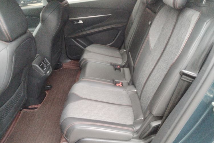 标致5008 2017款 350THP 7座精英版中控内饰21