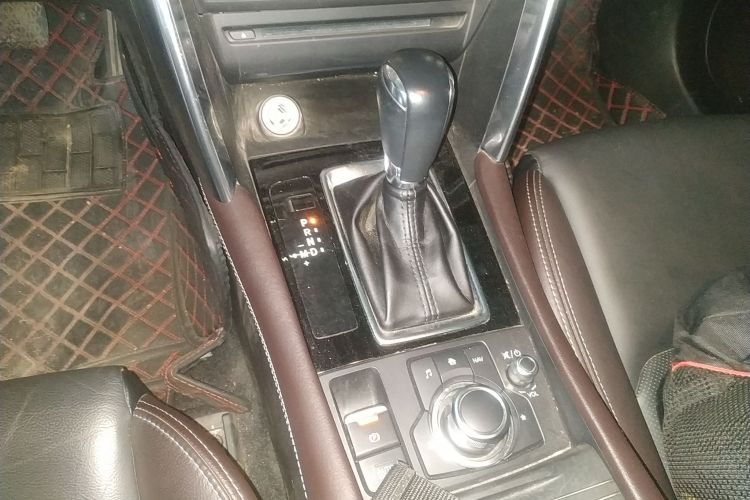 马自达CX-4 2018款 2.0L 自动两驱蓝天品位升级版 国V局部细节18