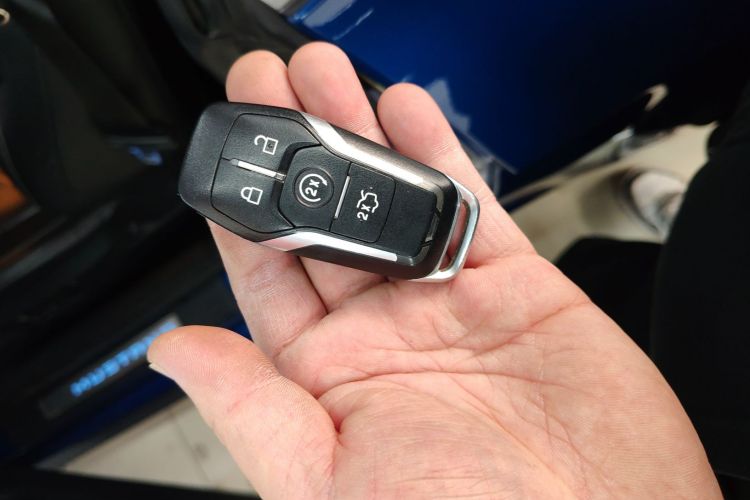 福特 Mustang 2017款 2.3T 性能版中控内饰7001