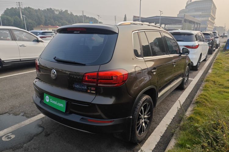 大众 途观 2015款 1.8TSI 自动两驱豪华型车身外观7