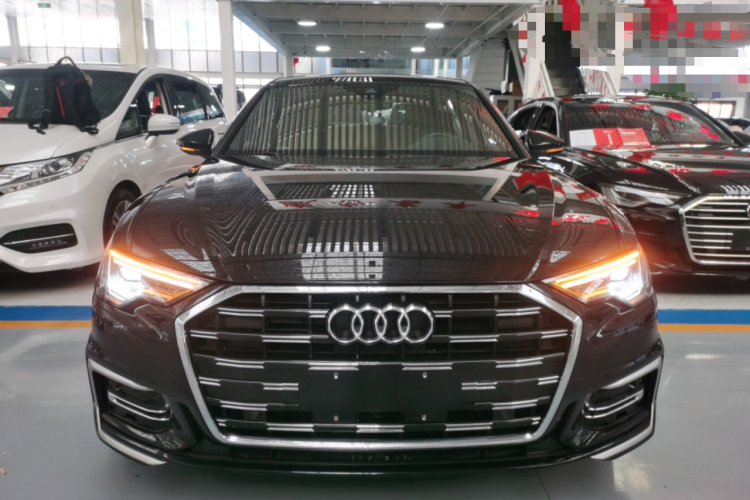奥迪A6L 2020款 40 TFSI 豪华动感型车身外观6001