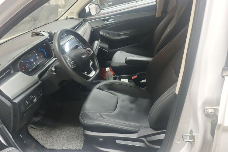 奇瑞新能源 艾瑞泽e 2024款 405km 出行版中控内饰19