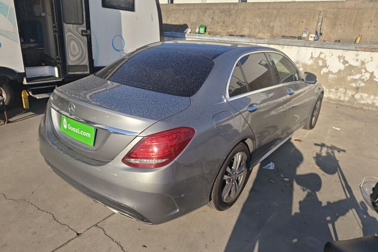 奔驰C级 2015款 改款 C 200 L 运动型车身外观7