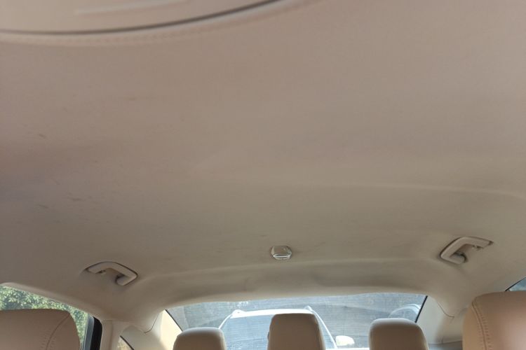 福特 蒙迪欧 2017款 EcoBoost 180 舒适型中控内饰22