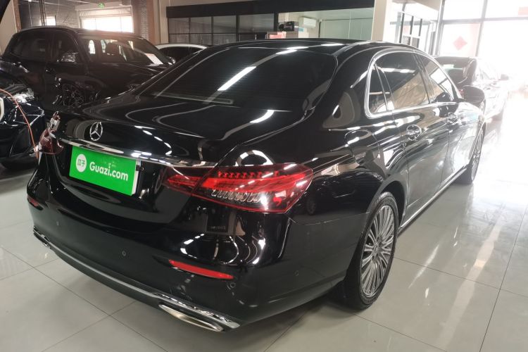 奔驰E级 2021款 改款 E 300 L 豪华型车身外观7