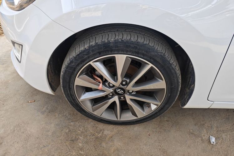 现代 朗动 2015款 1.6L 自动领先型车身外观6007