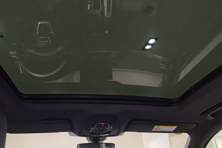 奥迪Q5L 2024款 45 TFSI 豪华动感型中控内饰22