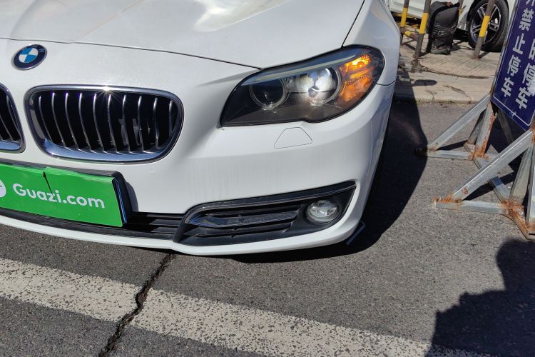 宝马5系 2017款 525Li 豪华设计套装局部细节36