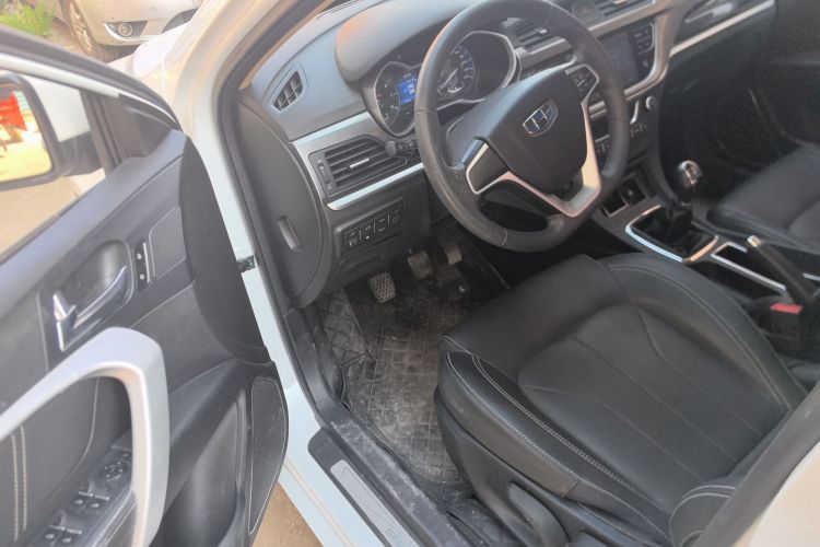 吉利汽车 帝豪 2017款 三厢百万款 1.5L 手动向上版中控内饰20