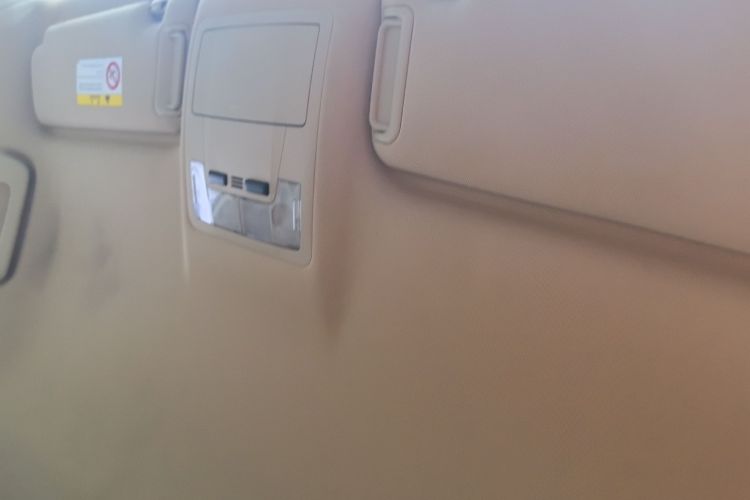 丰田 汉兰达 2018款 2.0T 四驱精英版 7座 国VI中控内饰22