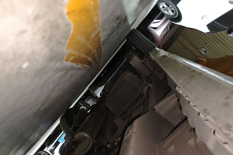 五菱汽车 五菱宏光V 2022款 1.5L劲取版封窗车电动助力LAR局部细节9001