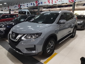 日产 奇骏 2023款 经典 2.0L 两驱智联舒享版