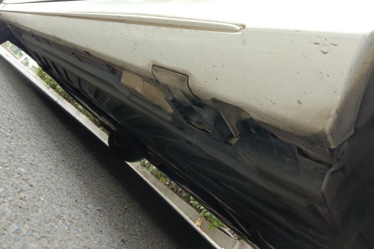 奔驰C级 2017款 改款 C 200 运动版局部细节9003