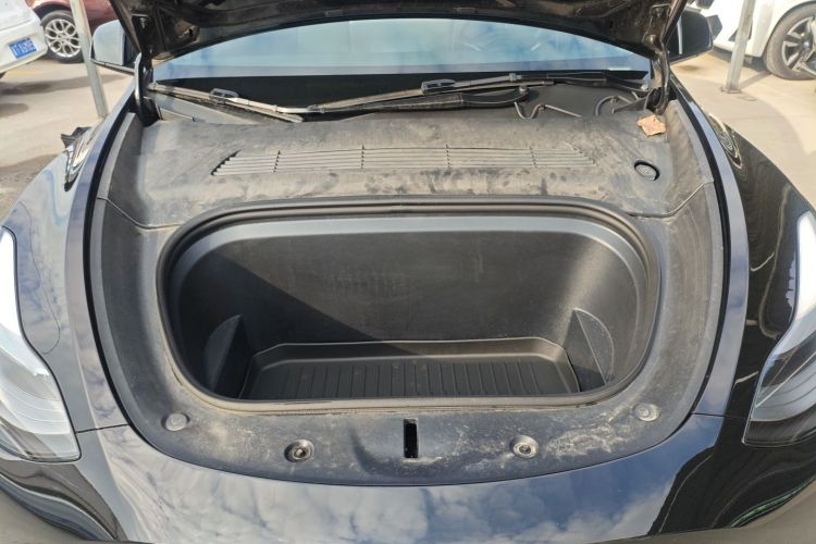 特斯拉 Model Y 2022款 改款 后轮驱动版局部细节24