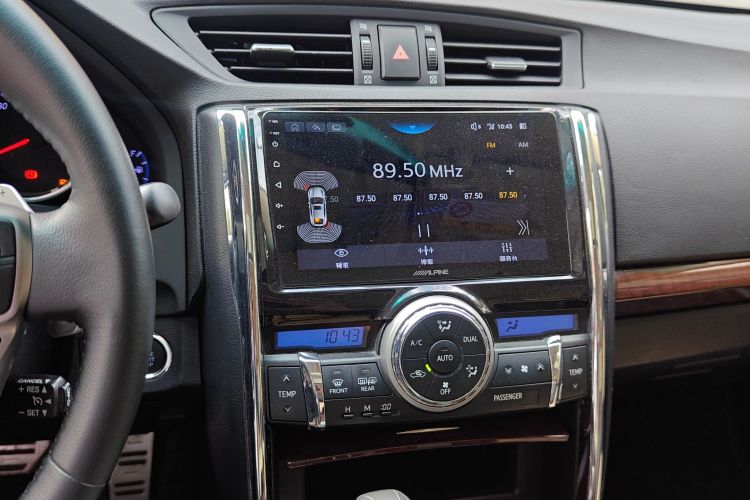 丰田 锐志 2013款 2.5V 尊锐版中控内饰16