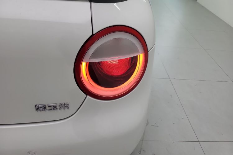 长安启源 长安Lumin 2022款 210km 香甜款车身外观9