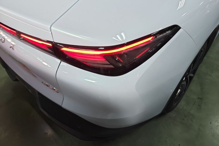 ARCFOX极狐 极狐 阿尔法S5 2024款 560MAX 185kW车身外观9