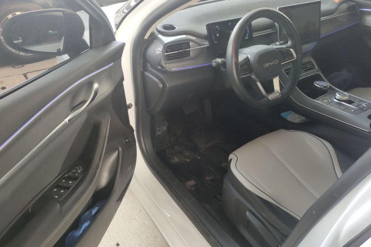 比亚迪 驱逐舰05 2024款 荣耀版 DM-i 55KM 豪华型中控内饰7003