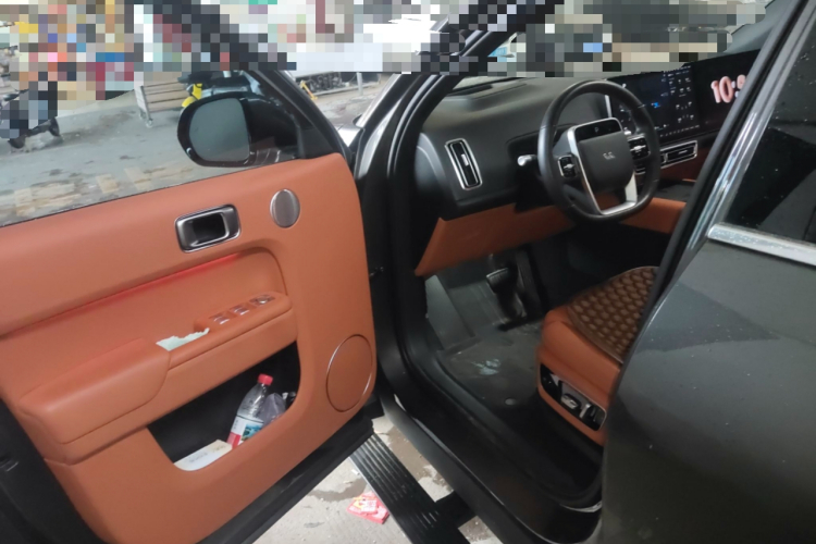 理想汽车 理想L7 2023款 Pro中控内饰20