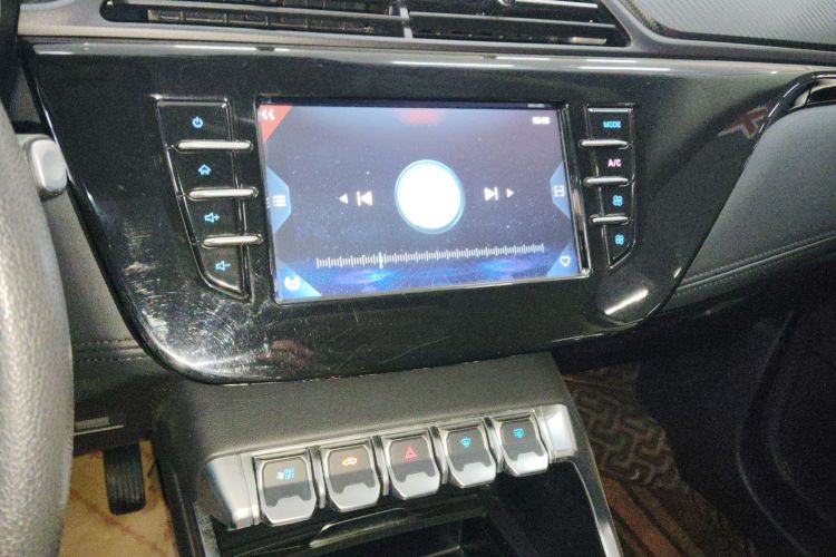 福特 领界 2019款 EcoBoost 145 CVT精领型 国VI局部细节16