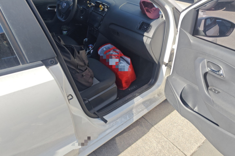 大众 Polo 2016款 1.4L 自动风尚型局部细节9005