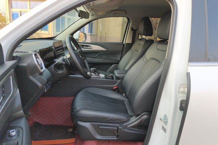 哈弗H5 2023款 2.0T自动四驱领创 柴油中控内饰19