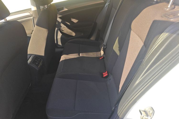 大众 高尔夫 2016款 1.6L 自动时尚型中控内饰7004